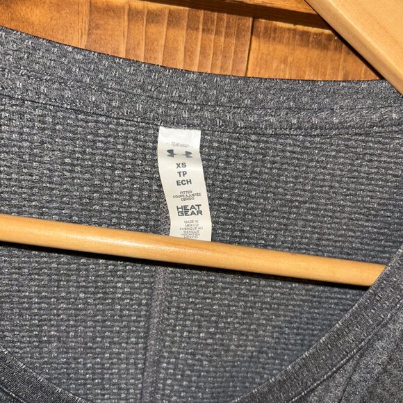Under Armour heat gear thermal undershirt - Picture 2 of 3